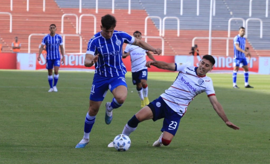 Godoy Cruz ganó y se metió en zona  de Copa Libertadores