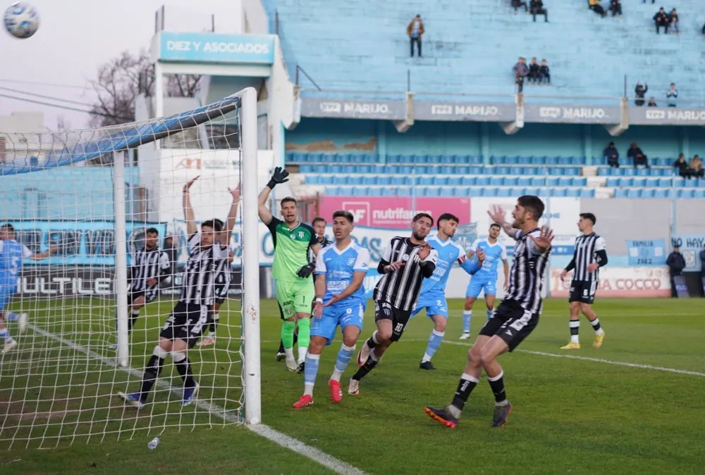 Gimnasia empató en Río Cuarto y sigue como escolta