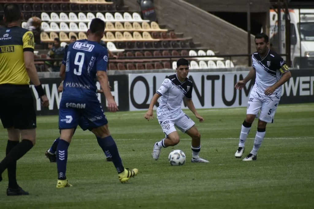 Gimnasia perdió y quedó afuera del Reducido