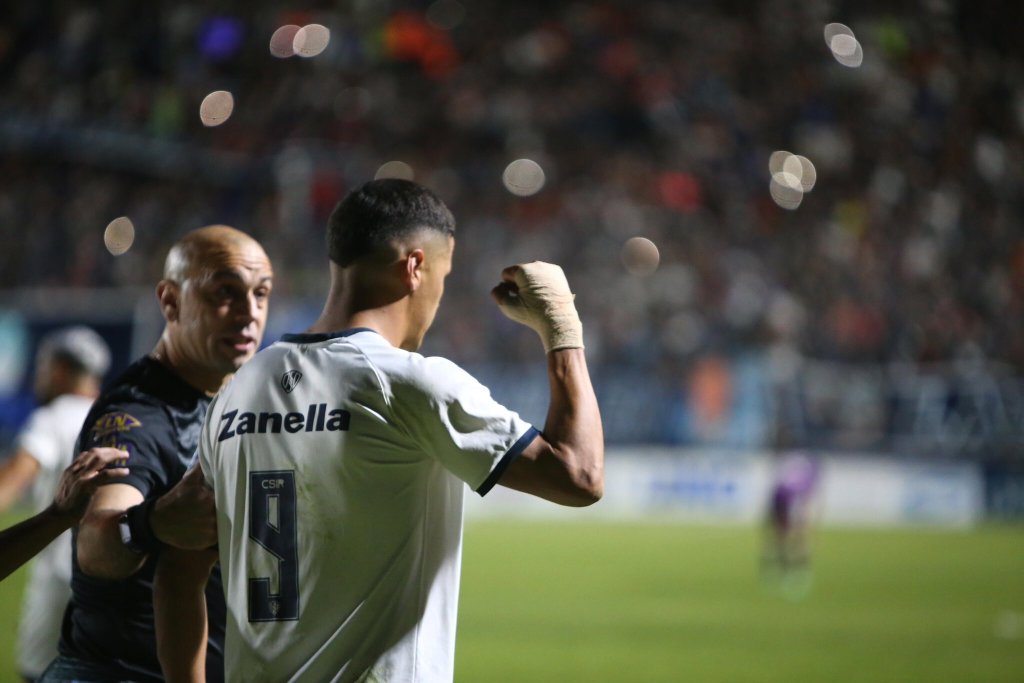 La Lepra ganó y se ilusiona con el ascenso
