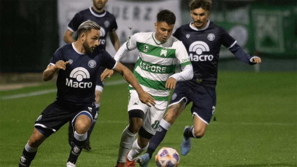 Independiente Rivadavia empató frente a Ferro Carril Oeste