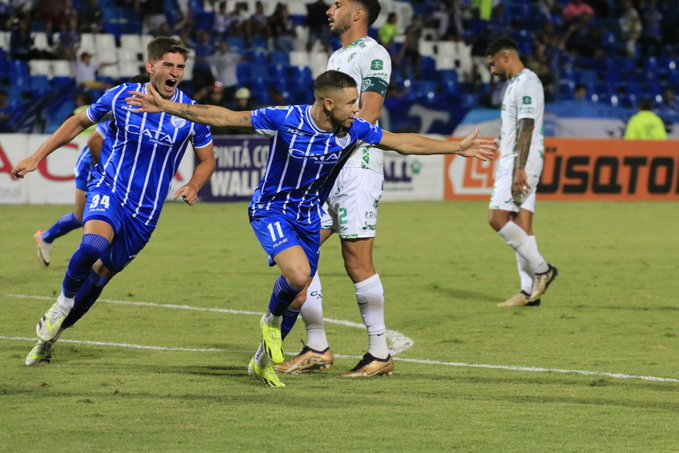 El Tomba ganó y se aseguró el primer puesto de su zona