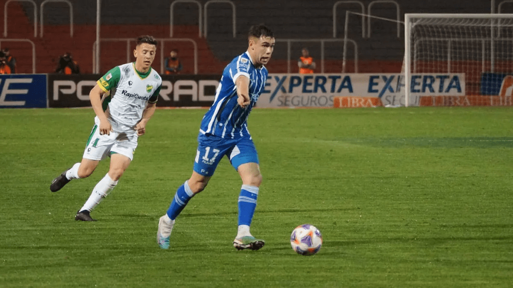 Godoy Cruz dejó escapar el triunfo frente a Defensa y Justicia