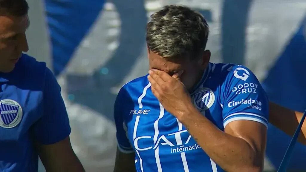 Se va Hernán