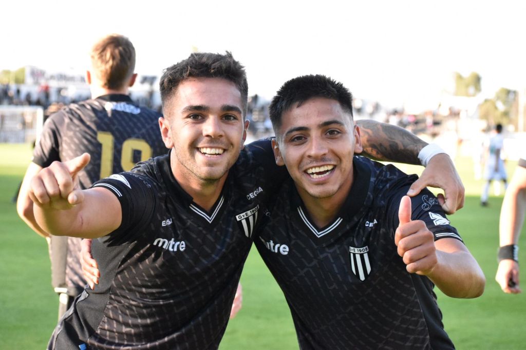 El Lobo sumó de a 3 tras vencer a Agropecuario con goles de Castro y Romano